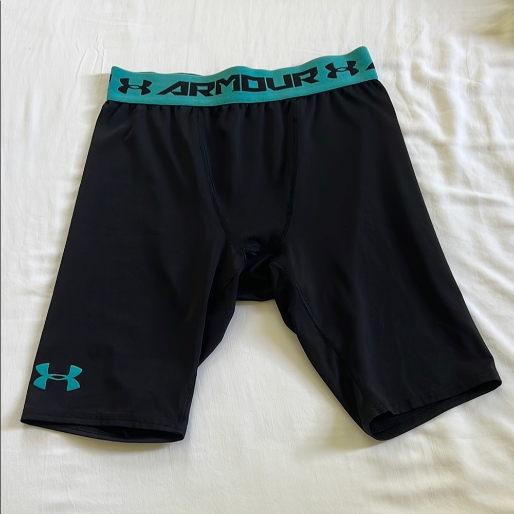 Under Armour Black and Teal Athletic Compression Shorts